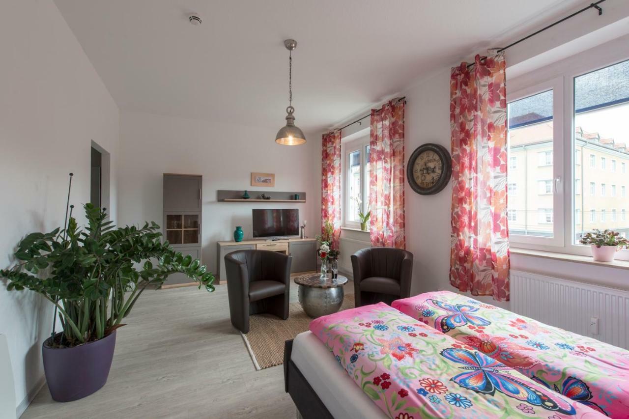 Cafe & Mehr Hotel Halle  Luaran gambar